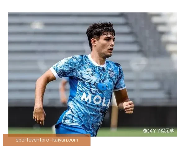 莫利纳执教乌迪内斯时期球队表现稳健竞争力增强