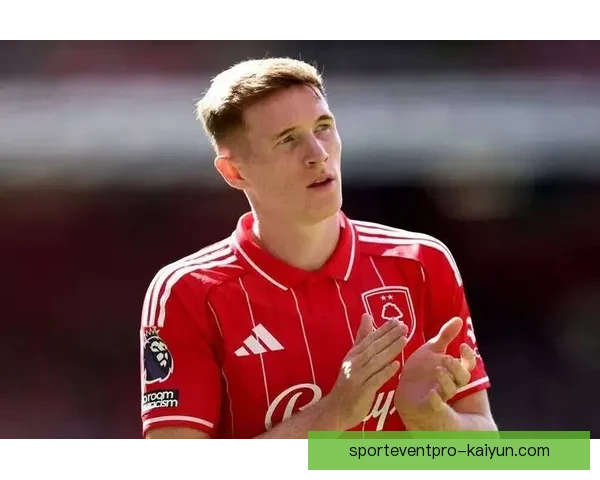 曼城队友眼中的Rodri：防守稳健、传球精准，中场核心作用持续提升提升